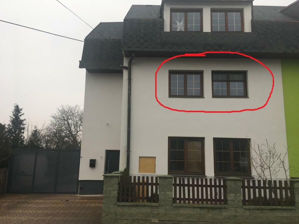 Apartment Dubnica-Prejta 2 Dubnica nad Váhom Eksteriør billede